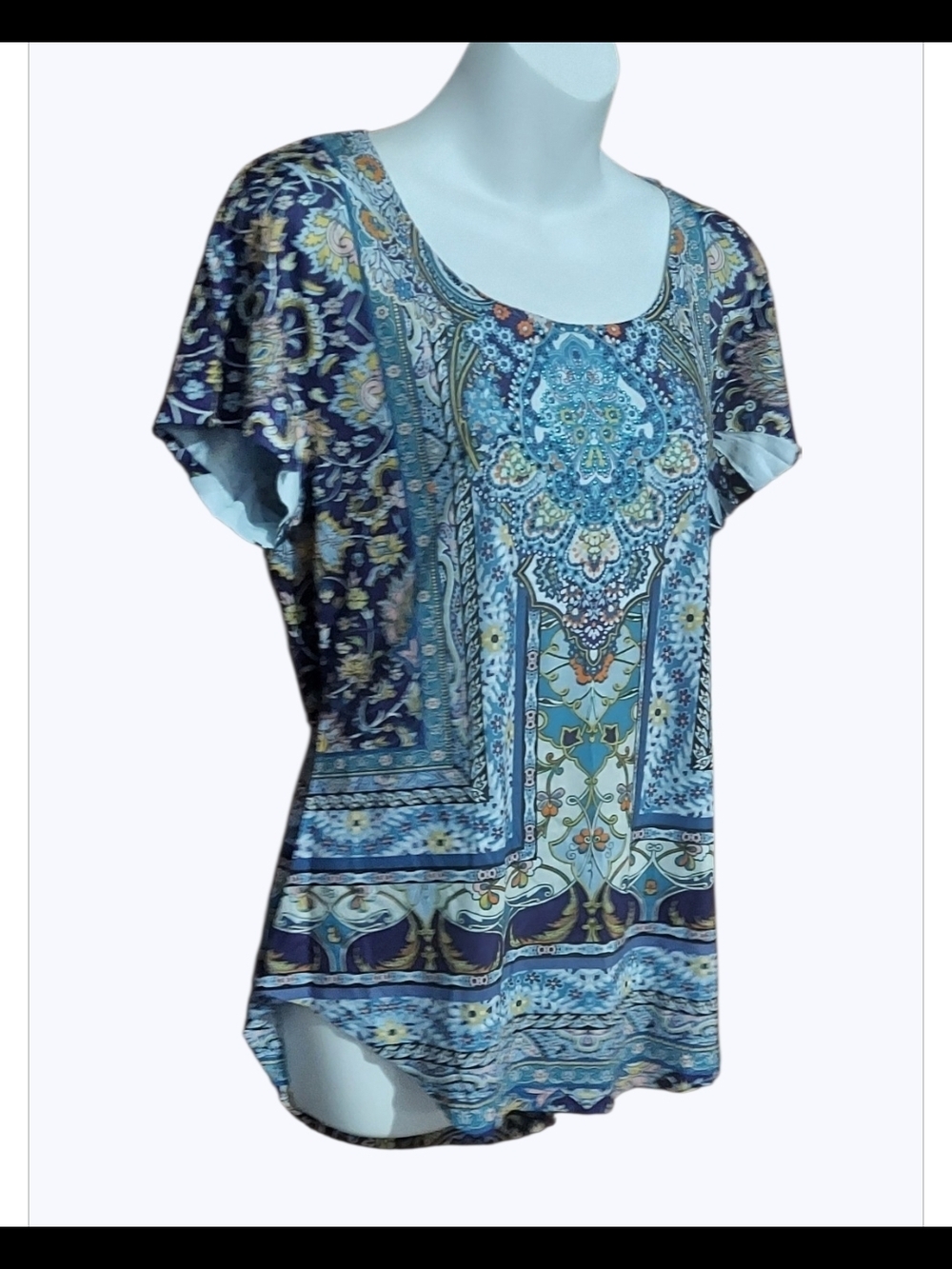 NWT ONE WORLD Blue Paisley Print Short Sleeve Tee sz Medium - Picture 2 of 5